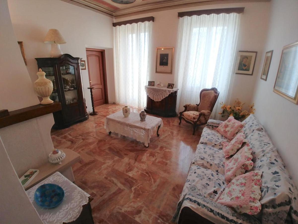 La Romantica Levanto Exterior photo